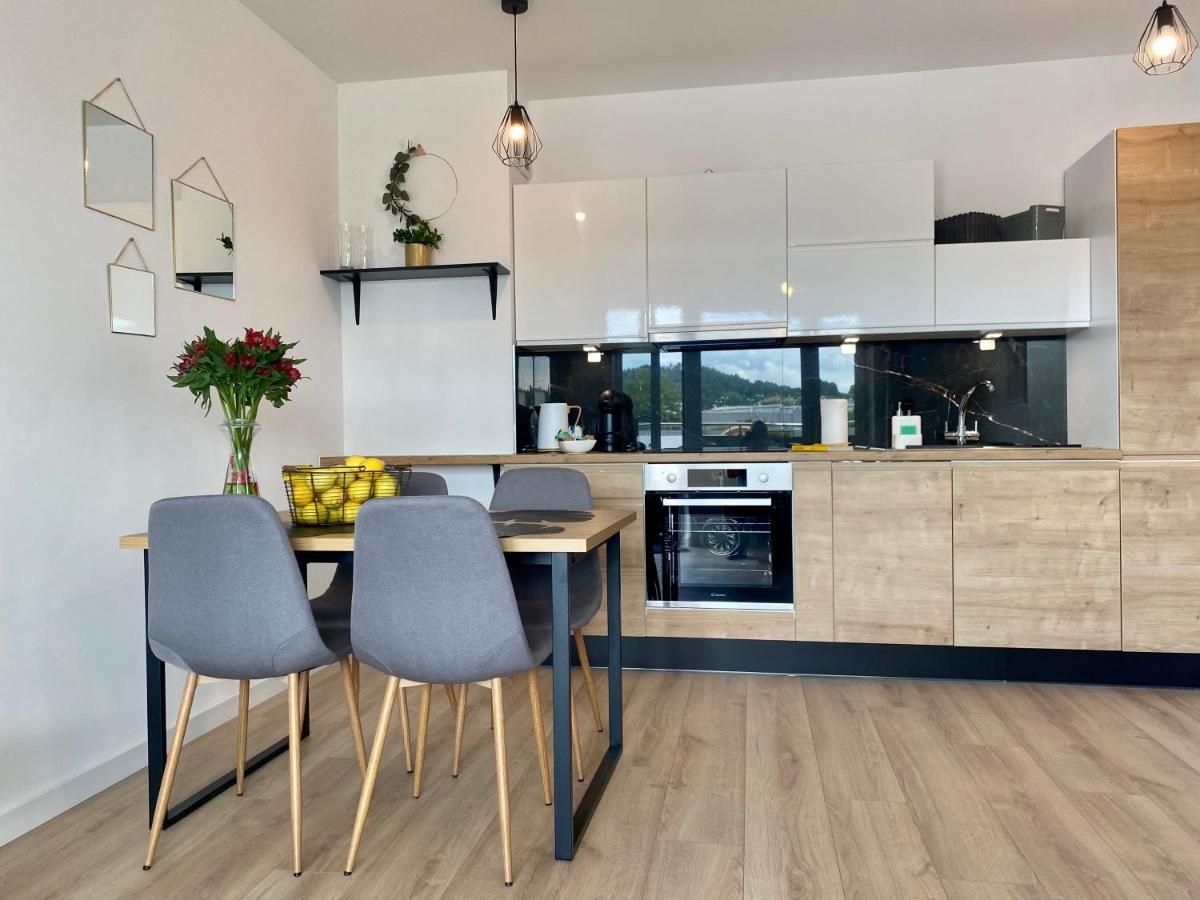 Apartament Camilli Lackberg Jelenia Góra Esterno foto